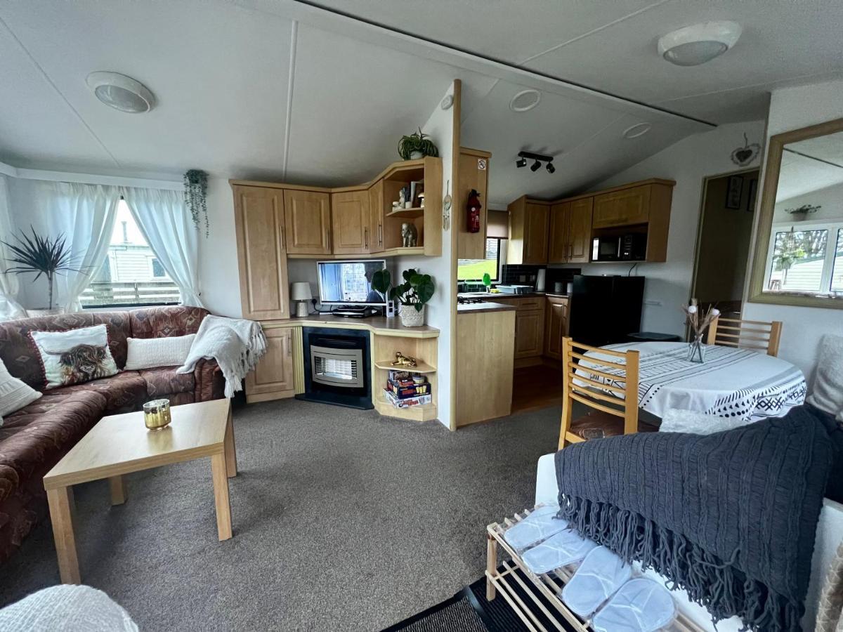 Jungle House No.26 At Three Lochs Holiday Park Newton Stewart Zewnętrze zdjęcie